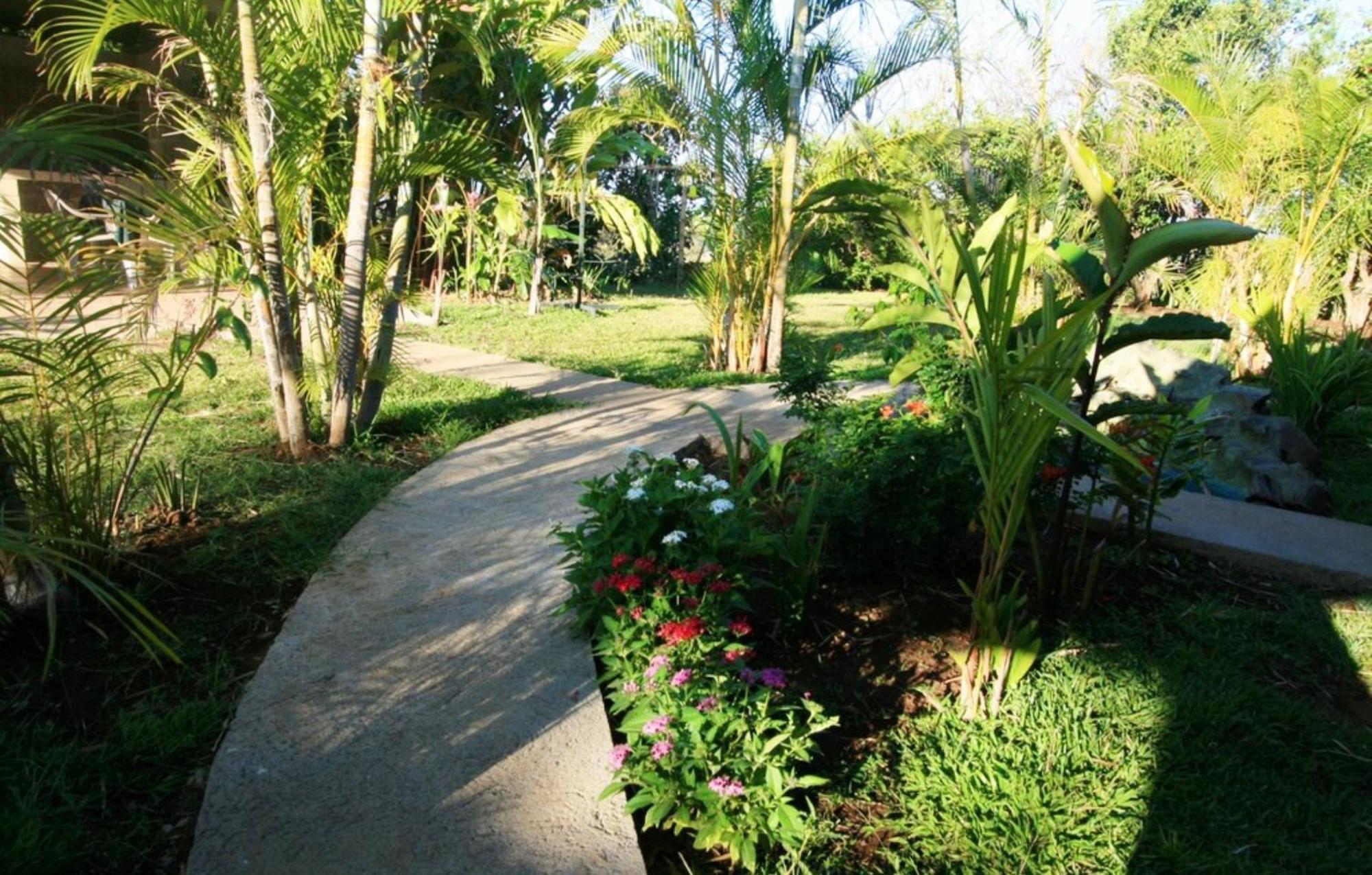 B&B Garden Гресия Экстерьер фото
