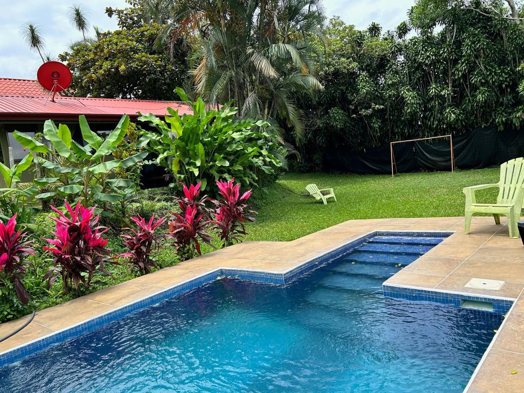 B&B Garden Гресия Экстерьер фото